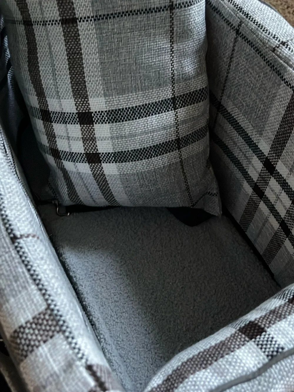 Portable center console seat and Carrier with soft washable cushion